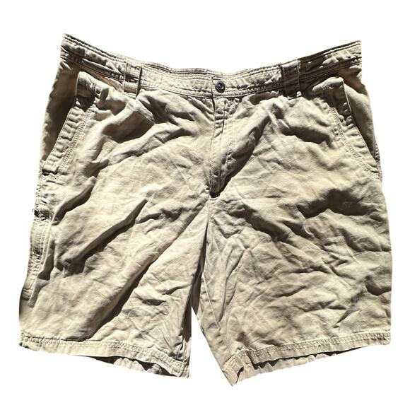 Columbia Other - COLUMBIA x Mens Tan Flat Front Outdoor Chino Shorts Size 40W